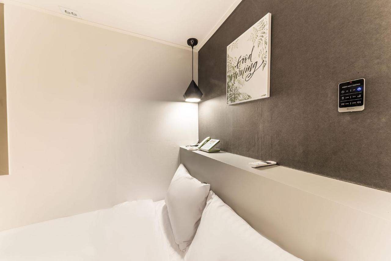 Hotel Yam Sinheung Station Seongnam Dış mekan fotoğraf